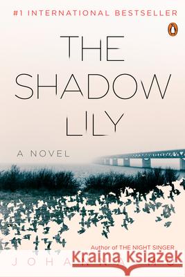 The Shadow Lily Johanna Mo 9780143136699 Penguin Books - książka