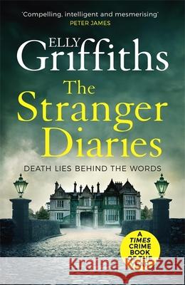 The Stranger Diaries Elly Griffiths 9781786487414 Quercus Publishing - książka
