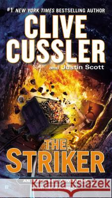 The Striker Clive Cussler Justin Scott 9780425264683 Berkley - książka