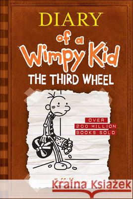 The Third Wheel Jeff Kinney 9780606265140 Turtleback Books - książka