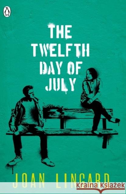 The Twelfth Day of July: A Kevin and Sadie Story Joan Lingard 9780141368924 Penguin Random House Children's UK - książka