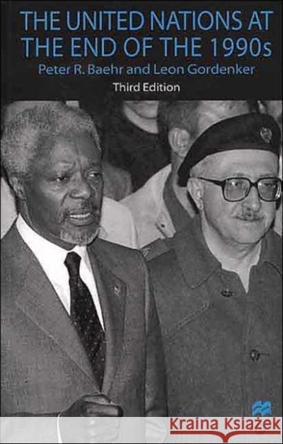 The United Nations at the End of the 1990s Na, Na 9780312220174 Palgrave MacMillan - książka