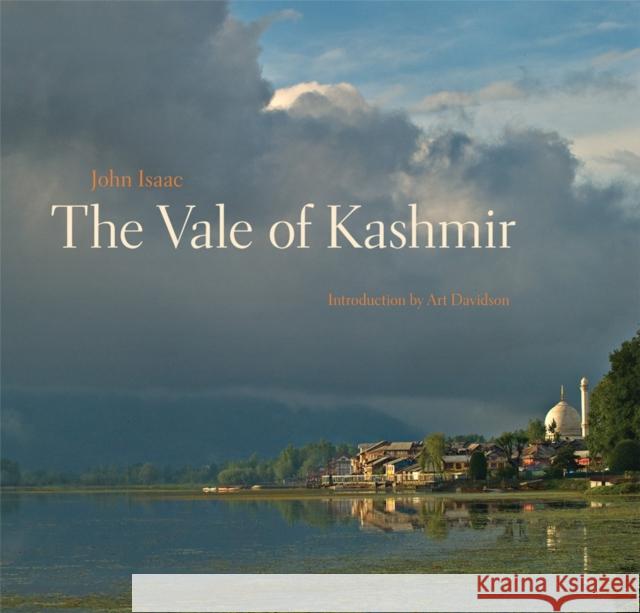 The Vale of Kashmir John Isaac 9780393065251 W. W. Norton & Company - książka