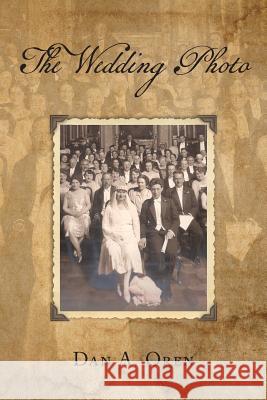 The Wedding Photo Dan a Oren Jeanette Kuvin Oren Meghan Healey 9780692139813 Rimmon Press - książka