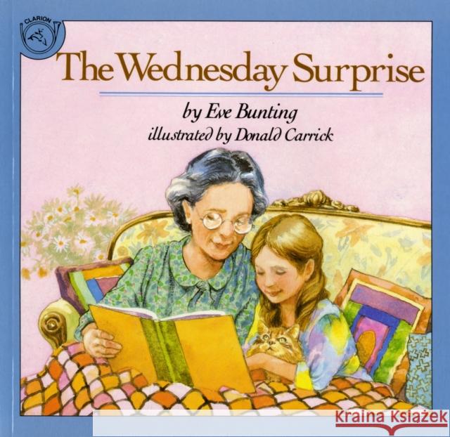 The Wednesday Surprise Bunting, Eve 9780395547762 Clarion Books - książka