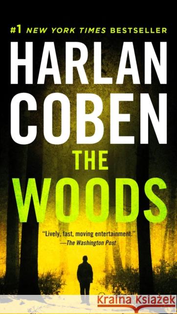 The Woods: A Suspense Thriller Coben, Harlan 9780451221957 Signet Book - książka