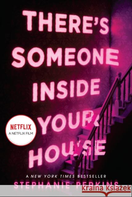 There's Someone Inside Your House Stephanie Perkins 9780142424988 Speak - książka