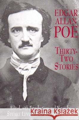 Thirty-Two Stories Edgar Allan Poe Stuart Levine 9780872204980 HACKETT PUBLISHING CO, INC - książka