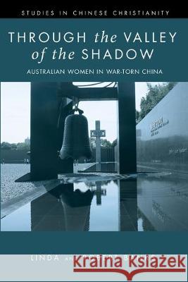 Through the Valley of the Shadow Linda Banks Robert Banks 9781532686719 Pickwick Publications - książka