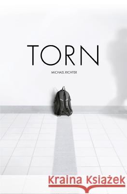 Torn Michael Judd Richter 9781492935315 Createspace - książka