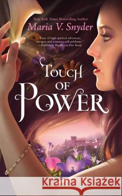 Touch of Power Maria V. Snyder 9780778313076 Mira Books - książka