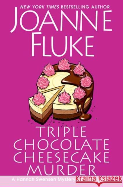 Triple Chocolate Cheesecake Murder: An Entertaining & Delicious Cozy Mystery with Recipes Joanne Fluke 9781496718921 Kensington Publishing - książka