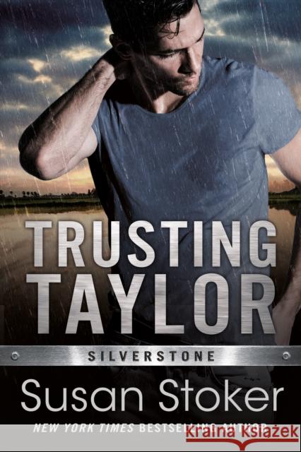 Trusting Taylor Susan Stoker 9781542021425 Amazon Publishing - książka
