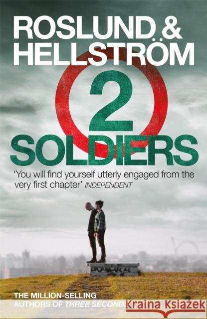 Two Soldiers: Ewert Grens 5 Borge Hellstrom 9780857386854 Quercus Publishing - książka