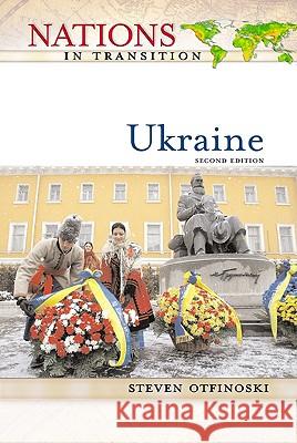 Ukraine Steven Otfinoski 9780816051151 Facts on File - książka