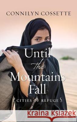 Until the Mountains Fall Connilyn Cossette 9781432870607 Thorndike Press Large Print - książka