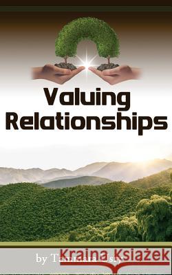 Valuing Relationships Tammara Usry 9780692356371 Anointed Fire - książka