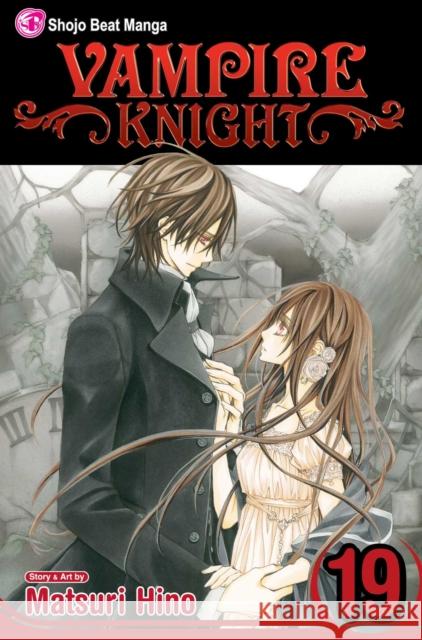 Vampire Knight, Vol. 19 Matsuri Hino 9781421573915 Viz Media, Subs. of Shogakukan Inc - książka
