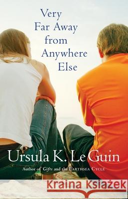 Very Far Away from Anywhere Else Ursula K. L 9780152052089 Harcourt - książka
