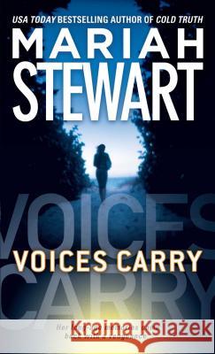 Voices Carry Mariah Stewart 9781476798479 Gallery Books - książka