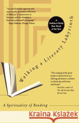 Walking a Literary Labyrinth  9781594480027 Riverhead Books,U.S. - książka