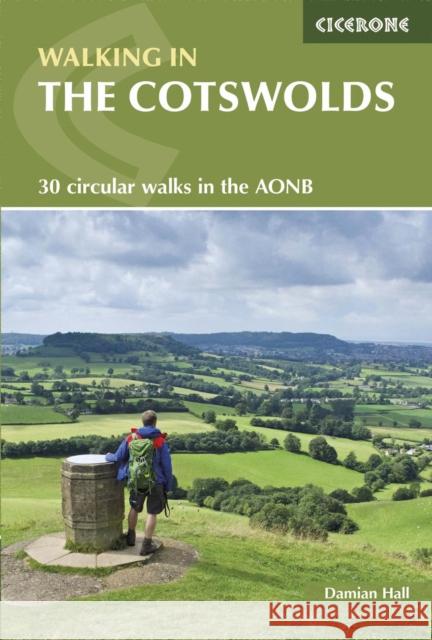 Walking in the Cotswolds: 30 circular walks in the Cotswolds AONB Damian Hall 9781852848330 Cicerone Press - książka