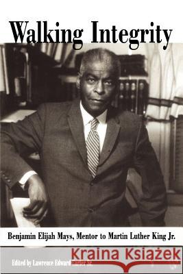 Walking Integrity Carter, Lawrence E., Sr. 9780865546042 Mercer University Press - książka