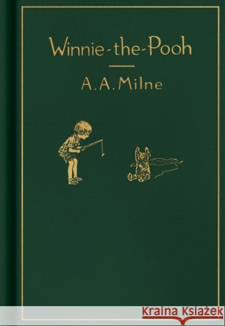 Winnie-The-Pooh: Classic Gift Edition A. a. Milne Ernest H. Shepard 9780525555315 Dutton Books for Young Readers - książka