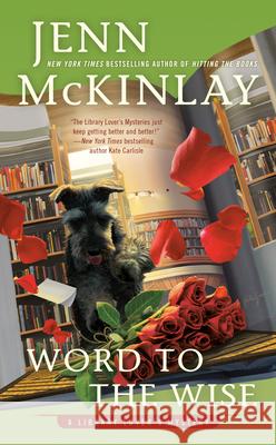 Word to the Wise Jenn McKinlay 9780593100042 Berkley Books - książka