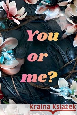 You or me? House, Trascendental Publishing 9798235955554 Trasendental Publishing House - książka