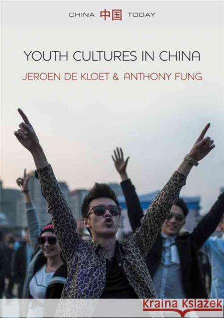 Youth Cultures in China Jeroen De Kloet 9780745679181 Polity Press - książka